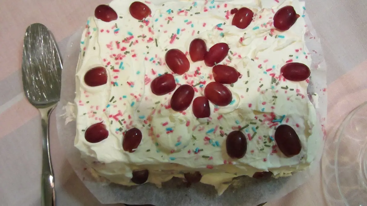 Cwt Crempog – cake shop in Holyhead town centre